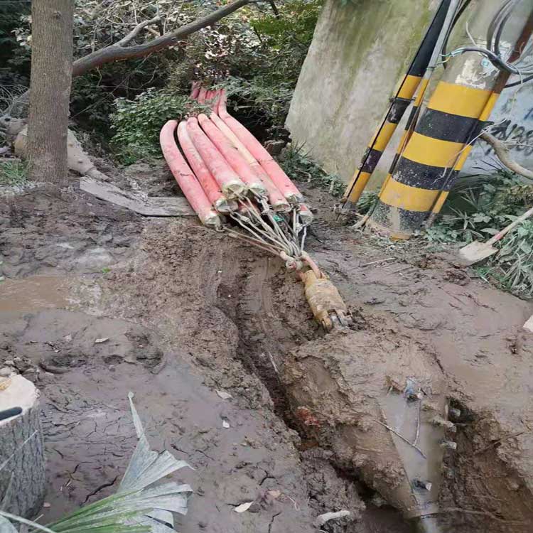 凉山铁矿拖拉管